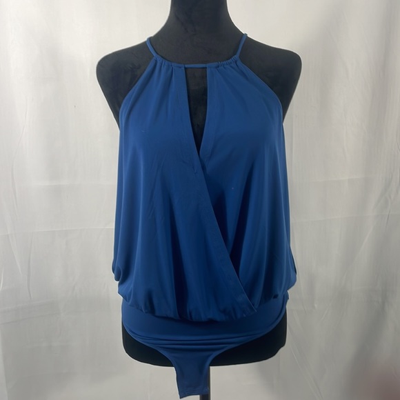 BCBGeneration Blue,Sleeveless,Neck Tie,Key Hole front & Back,Bodysuit,New - Picture 7 of 7